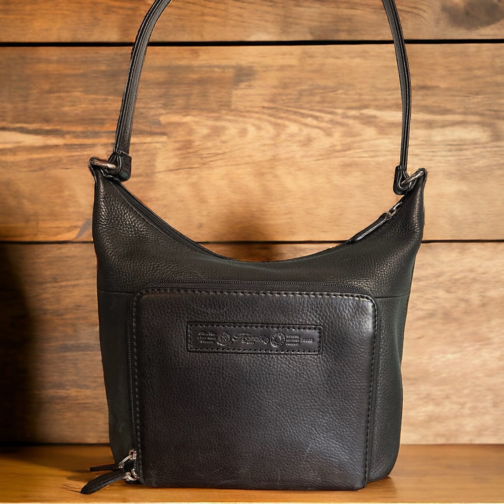 Fossil black pebble genuine leather purse.